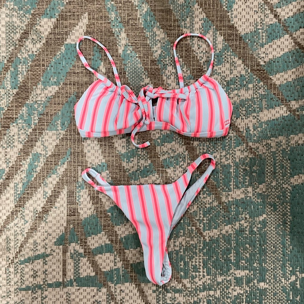 Billabong surf stripe bikini set, S